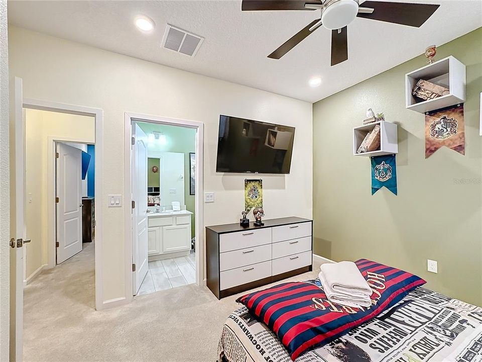 На продажу: $2,300,000 (15 спален, 15 ванн, 6255 Квадратных фут)