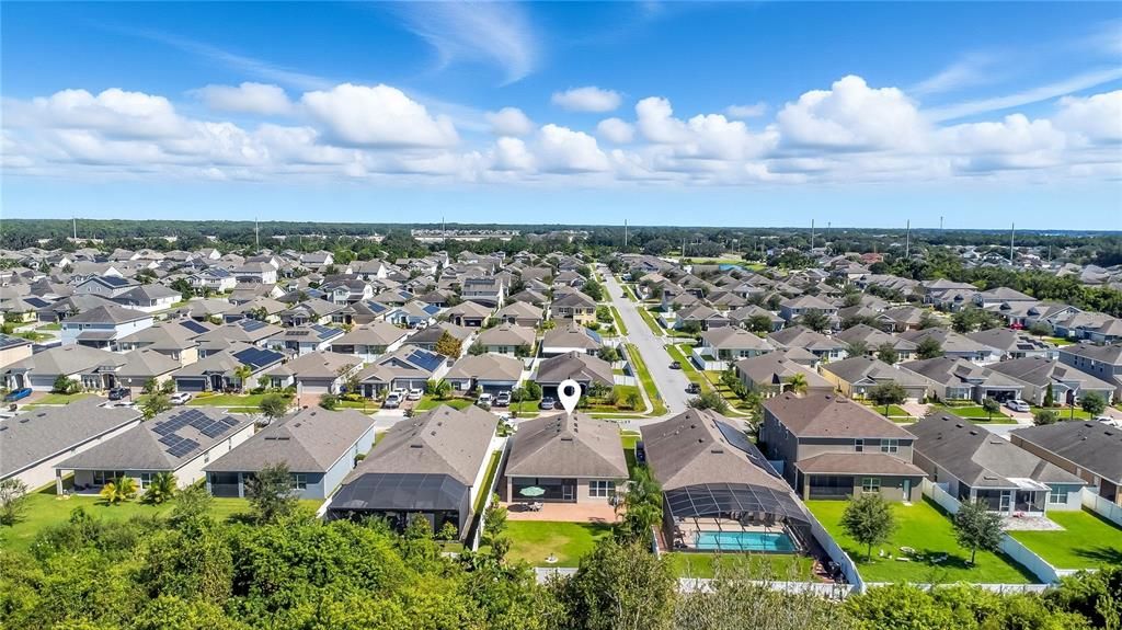 En Venta: $432,500 (3 camas, 2 baños, 2061 Pies cuadrados)