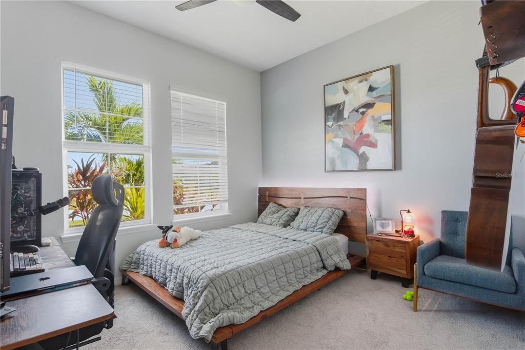 En Venta: $432,500 (3 camas, 2 baños, 2061 Pies cuadrados)