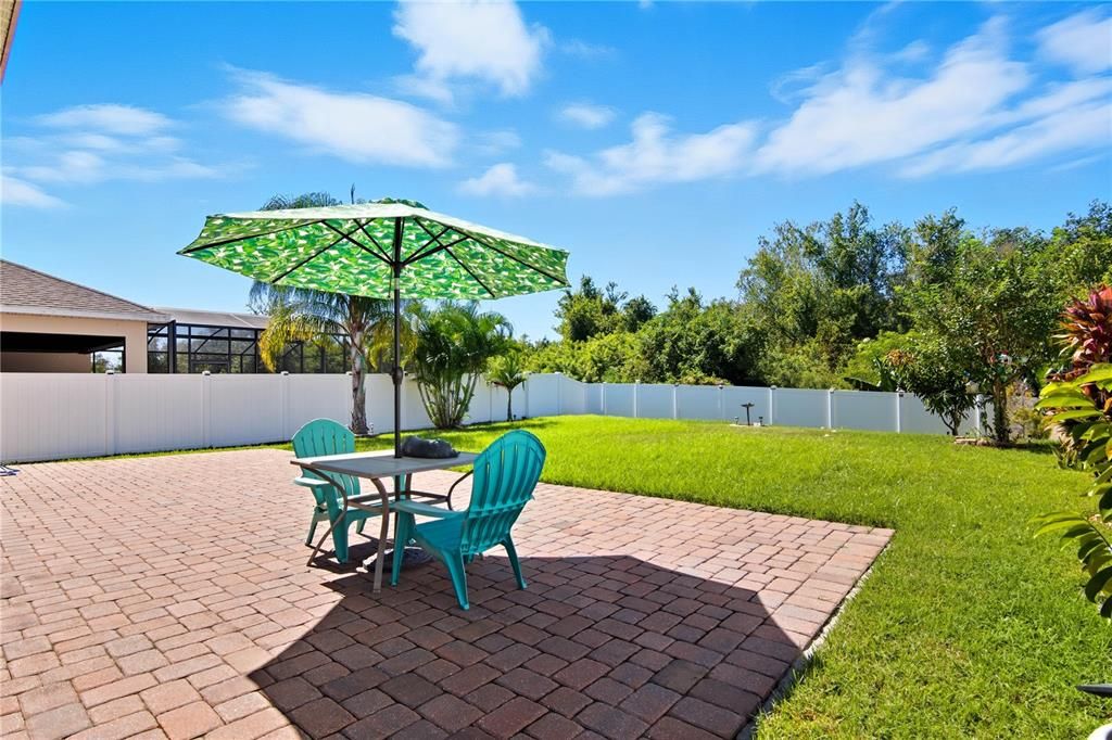 En Venta: $432,500 (3 camas, 2 baños, 2061 Pies cuadrados)