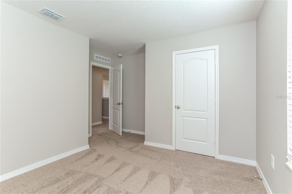 出租: $1,815 (4 贝兹, 2 浴室, 1852 平方英尺)