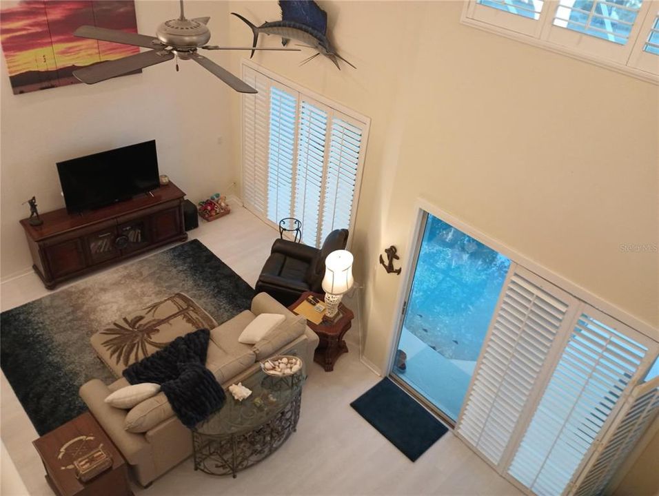 Под контрактом: $509,000 (4 спален, 3 ванн, 2060 Квадратных фут)