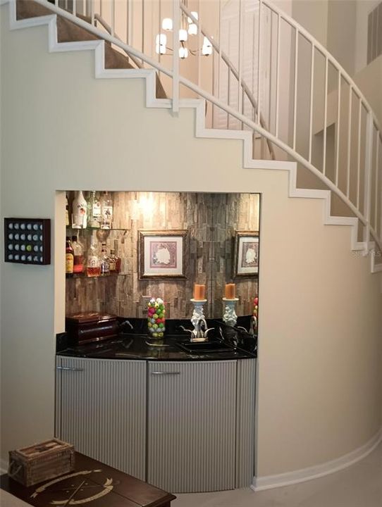 Под контрактом: $509,000 (4 спален, 3 ванн, 2060 Квадратных фут)