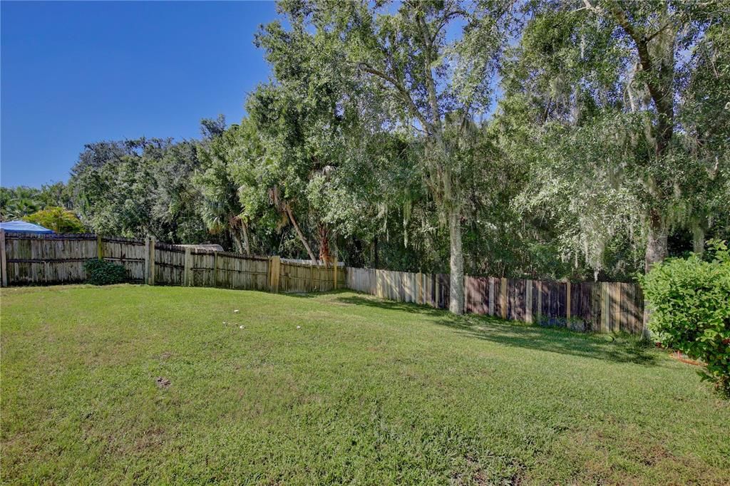 For Sale: $565,000 (4 beds, 2 baths, 2390 Square Feet)