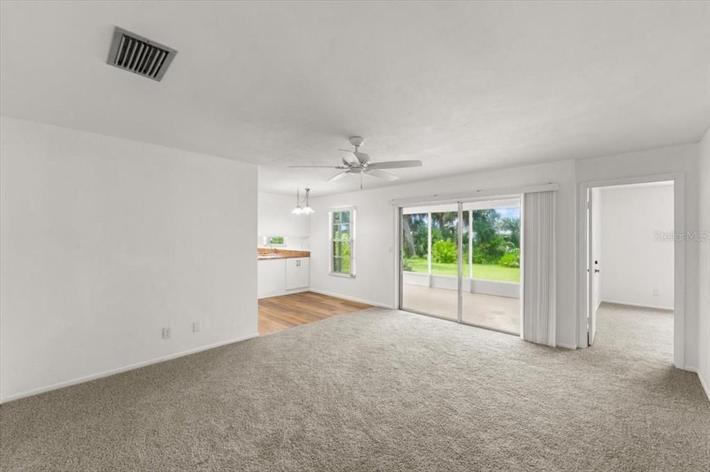 For Sale: $450,000 (3 beds, 2 baths, 1867 Square Feet)