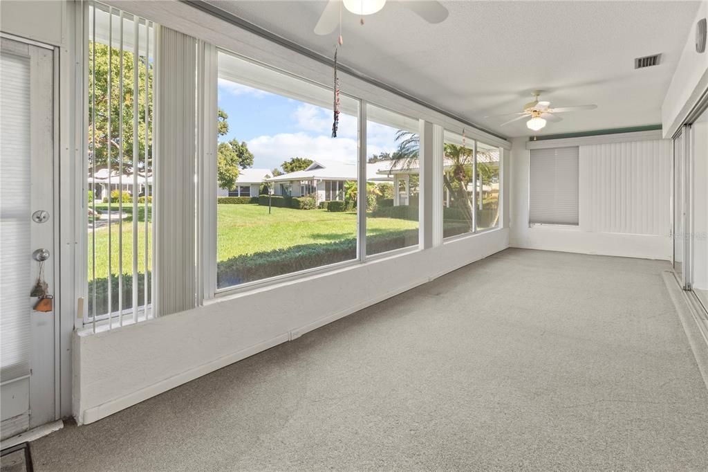 For Sale: $345,000 (2 beds, 2 baths, 1913 Square Feet)