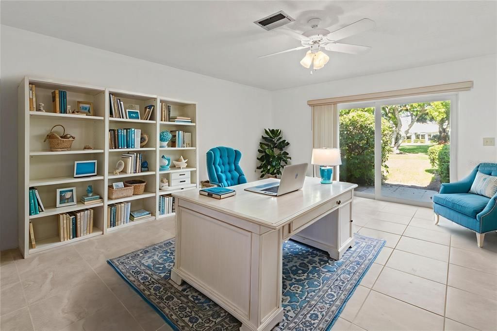 For Sale: $345,000 (2 beds, 2 baths, 1913 Square Feet)