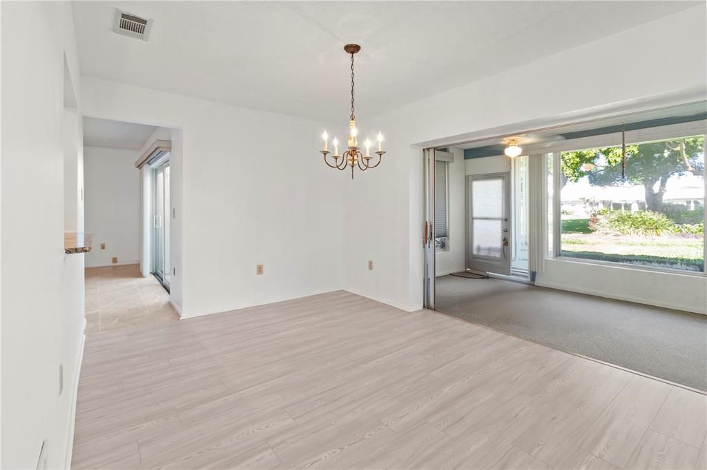 For Sale: $345,000 (2 beds, 2 baths, 1913 Square Feet)