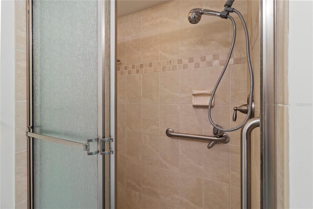 For Sale: $345,000 (2 beds, 2 baths, 1913 Square Feet)