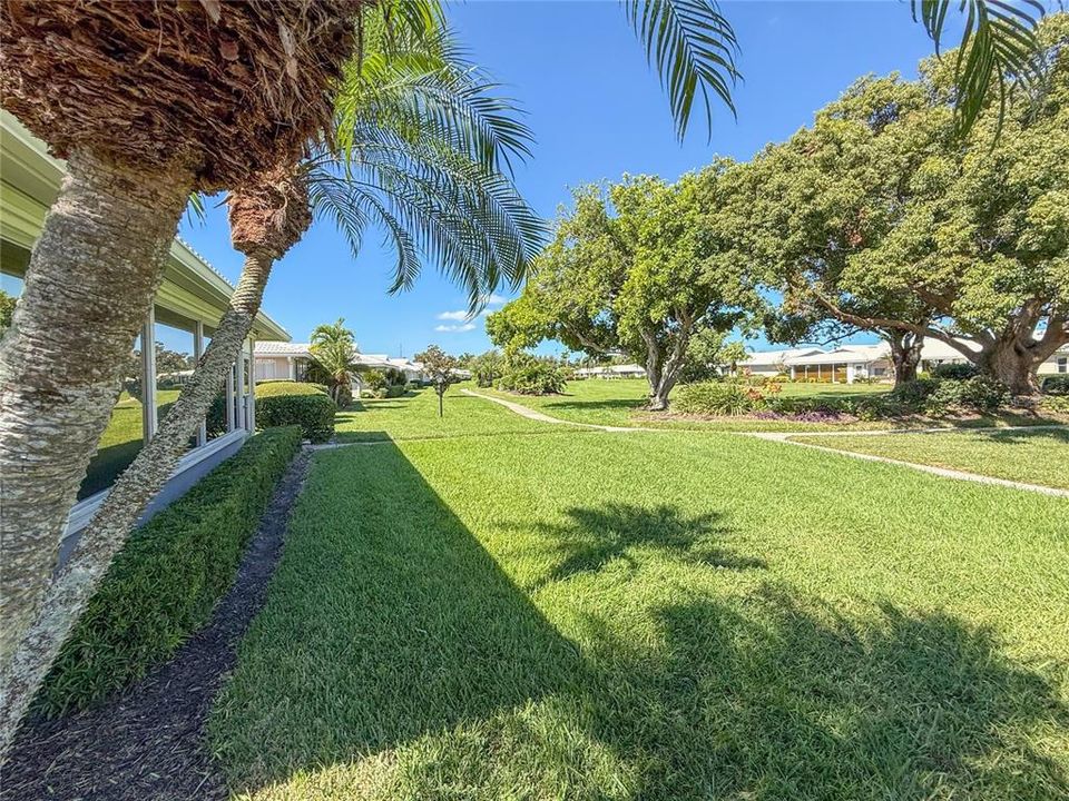 For Sale: $345,000 (2 beds, 2 baths, 1913 Square Feet)