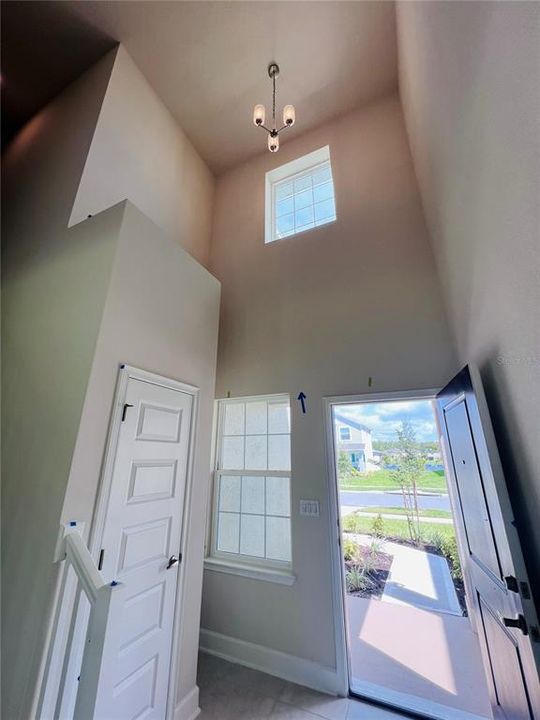 En Venta: $428,900 (4 camas, 2 baños, 2202 Pies cuadrados)