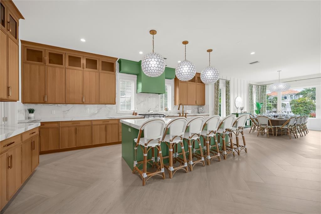 待售: $9,495,000 (9 贝兹, 9 浴室, 5493 平方英尺)