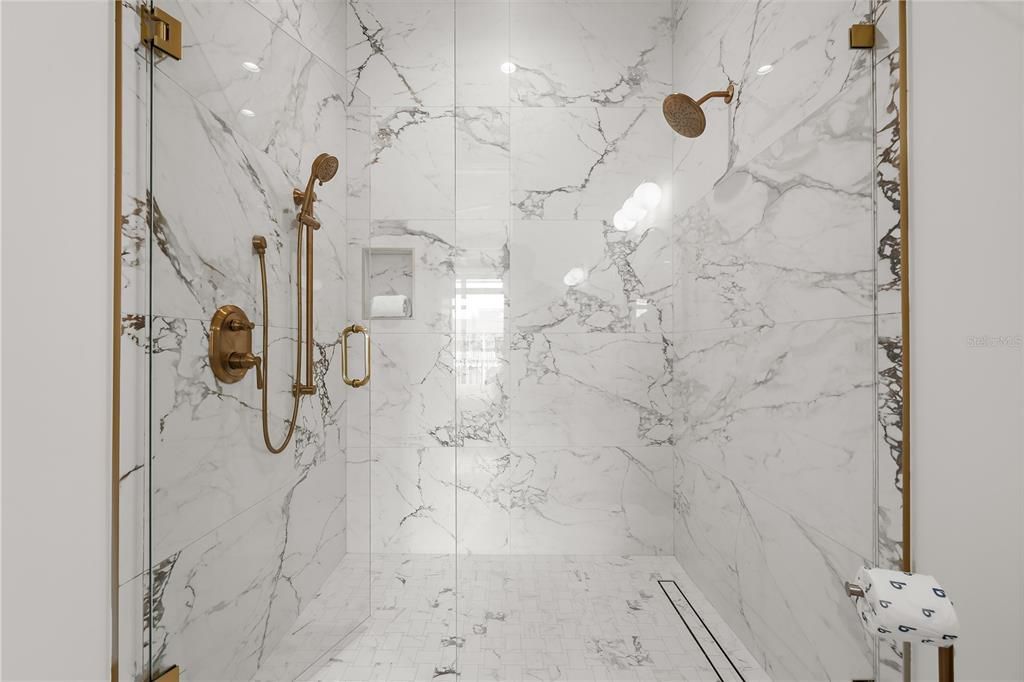 待售: $9,495,000 (9 贝兹, 9 浴室, 5493 平方英尺)