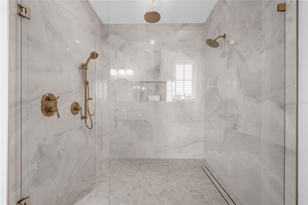 待售: $9,495,000 (9 贝兹, 9 浴室, 5493 平方英尺)