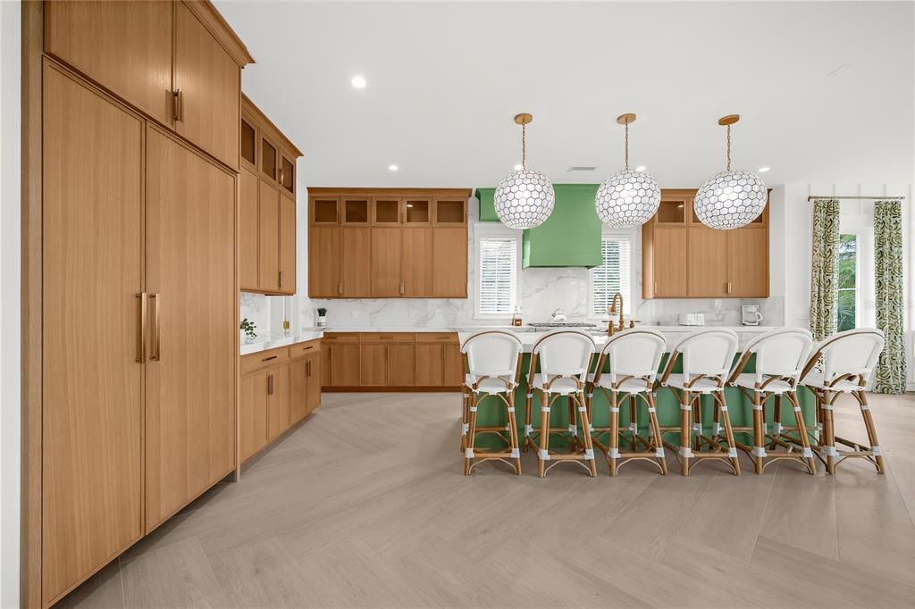 待售: $9,495,000 (9 贝兹, 9 浴室, 5493 平方英尺)