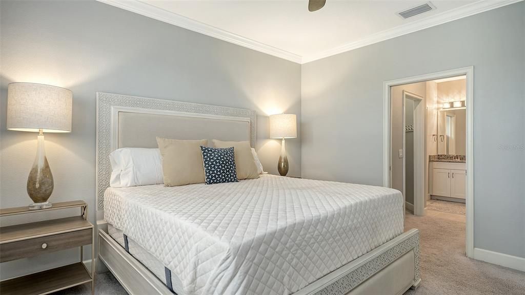 For Rent: $6,500 (2 beds, 2 baths, 1616 Square Feet)