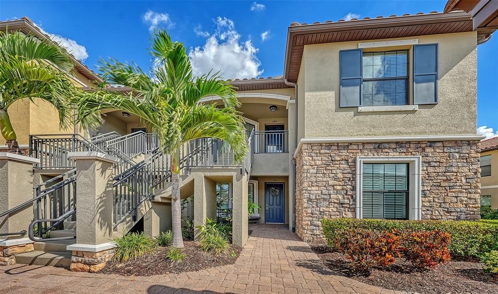 For Rent: $6,500 (2 beds, 2 baths, 1616 Square Feet)