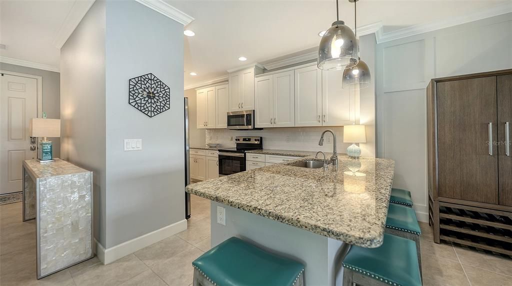 For Rent: $6,500 (2 beds, 2 baths, 1616 Square Feet)