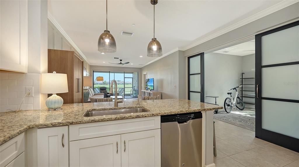 For Rent: $6,500 (2 beds, 2 baths, 1616 Square Feet)