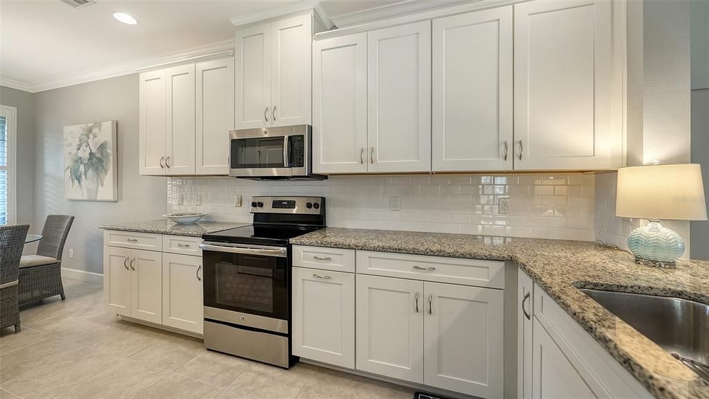 For Rent: $6,500 (2 beds, 2 baths, 1616 Square Feet)