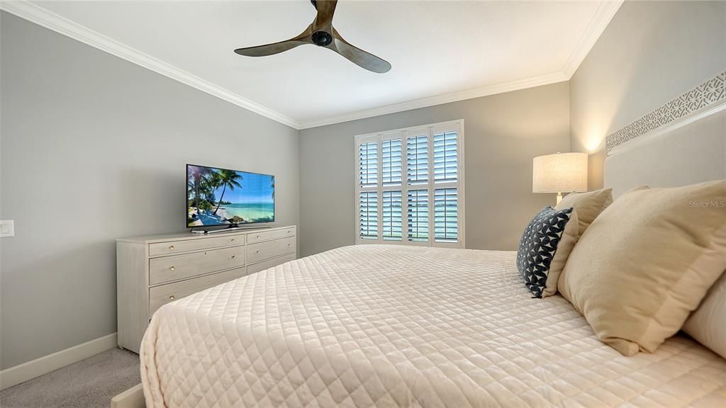 For Rent: $6,500 (2 beds, 2 baths, 1616 Square Feet)