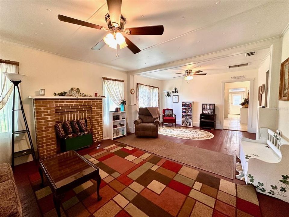 En Venta: $224,900 (3 camas, 1 baños, 1368 Pies cuadrados)