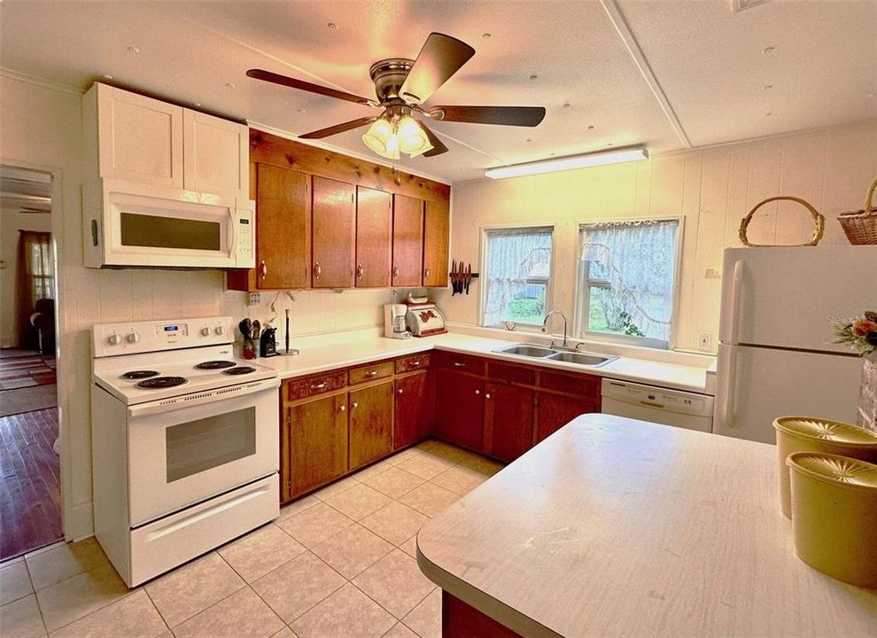 En Venta: $224,900 (3 camas, 1 baños, 1368 Pies cuadrados)