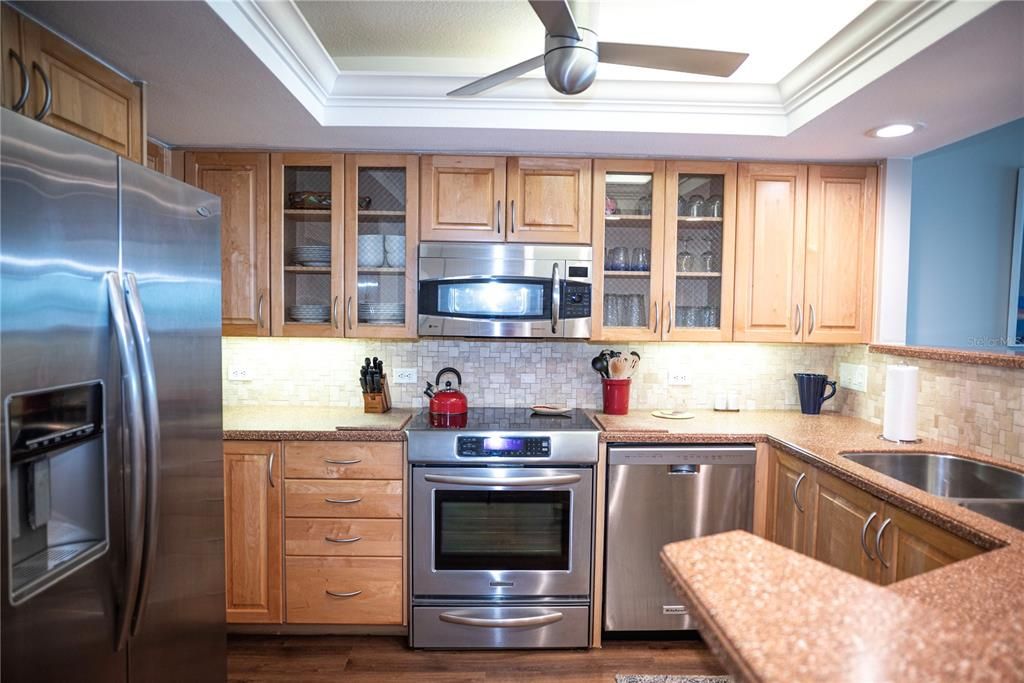 For Sale: $698,000 (3 beds, 3 baths, 1803 Square Feet)