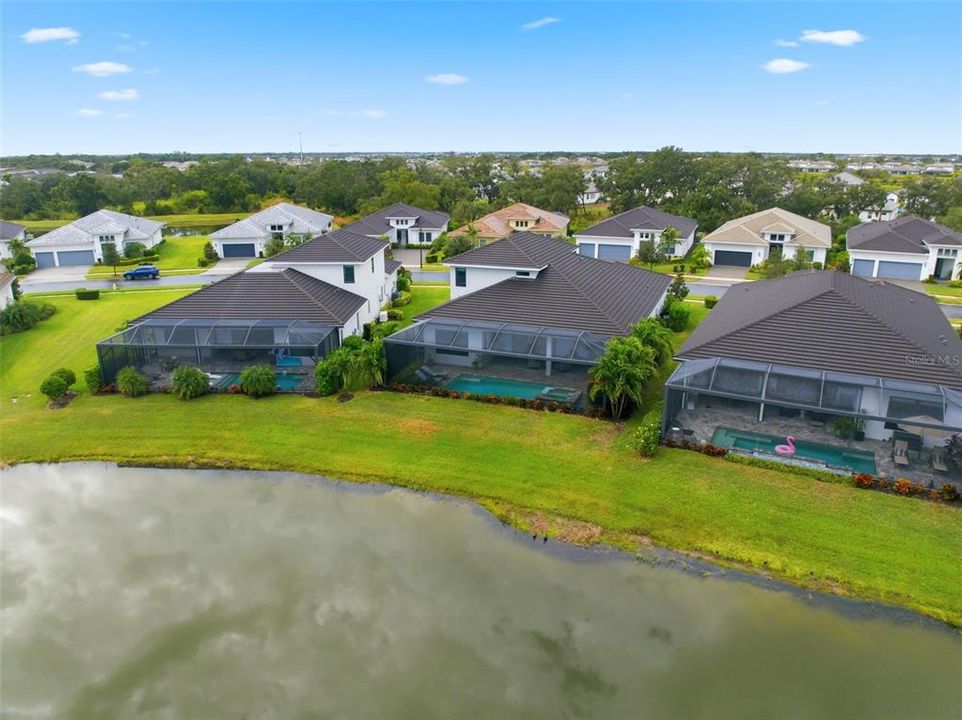 For Sale: $1,145,000 (4 beds, 4 baths, 3330 Square Feet)