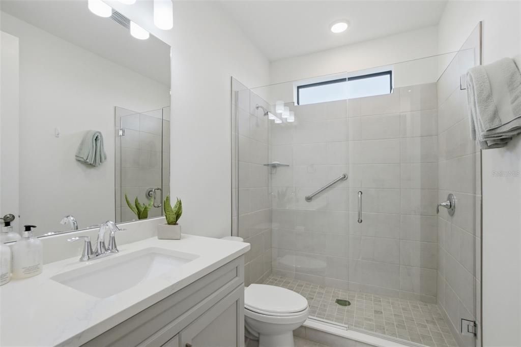 For Sale: $1,145,000 (4 beds, 4 baths, 3330 Square Feet)