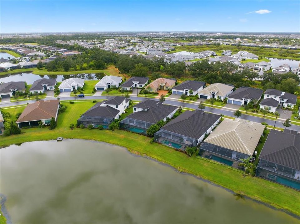 For Sale: $1,145,000 (4 beds, 4 baths, 3330 Square Feet)