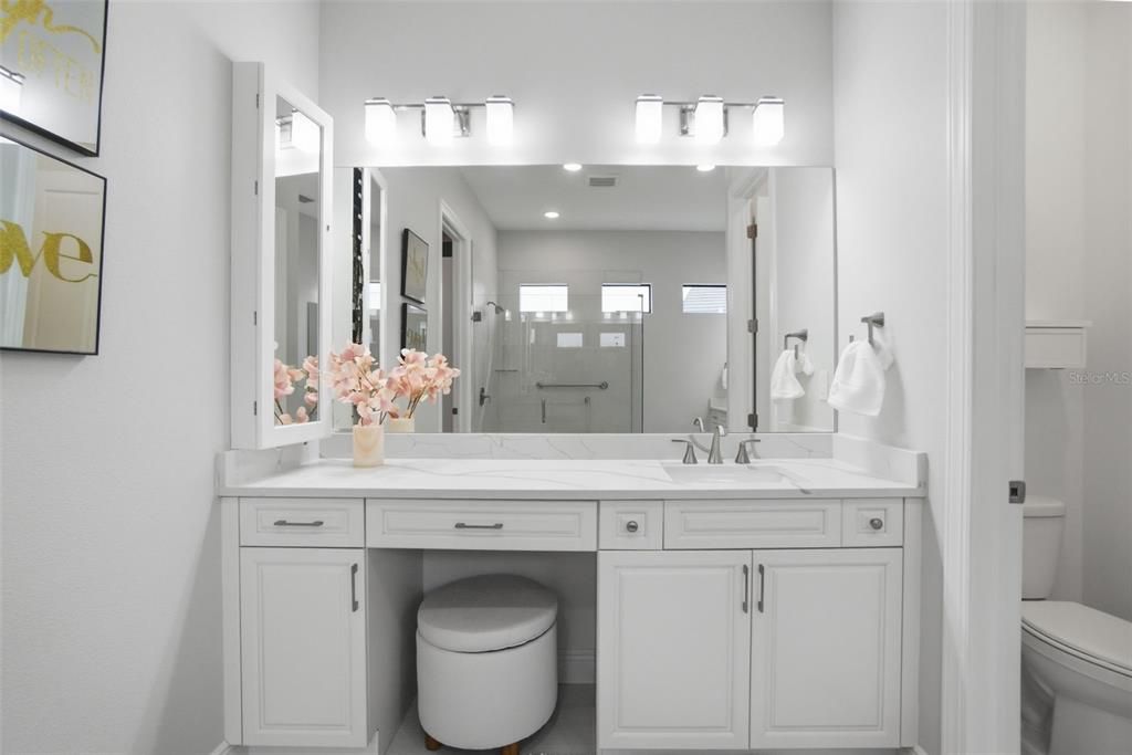 For Sale: $1,145,000 (4 beds, 4 baths, 3330 Square Feet)