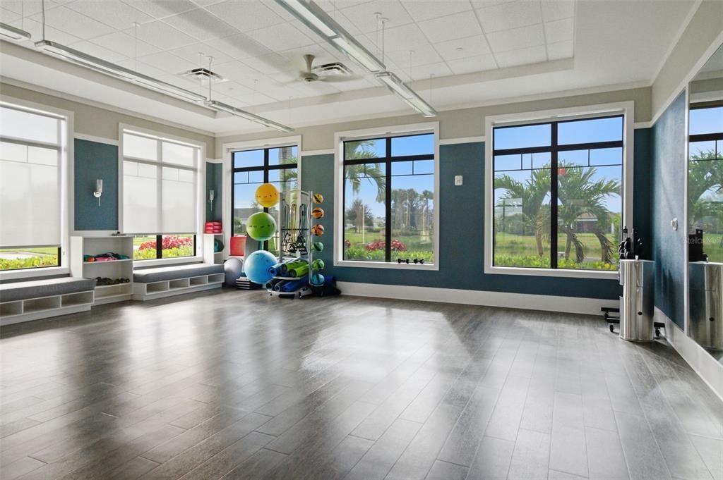 For Sale: $1,145,000 (4 beds, 4 baths, 3330 Square Feet)