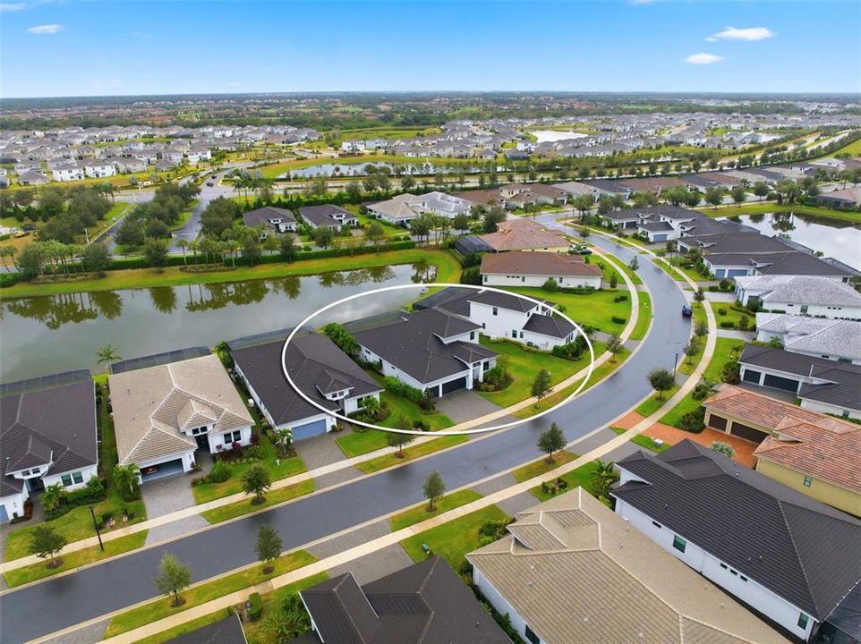 For Sale: $1,145,000 (4 beds, 4 baths, 3330 Square Feet)