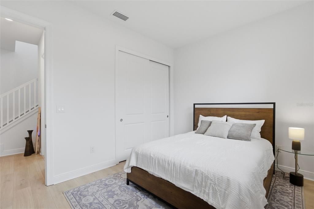 For Sale: $1,145,000 (4 beds, 4 baths, 3330 Square Feet)