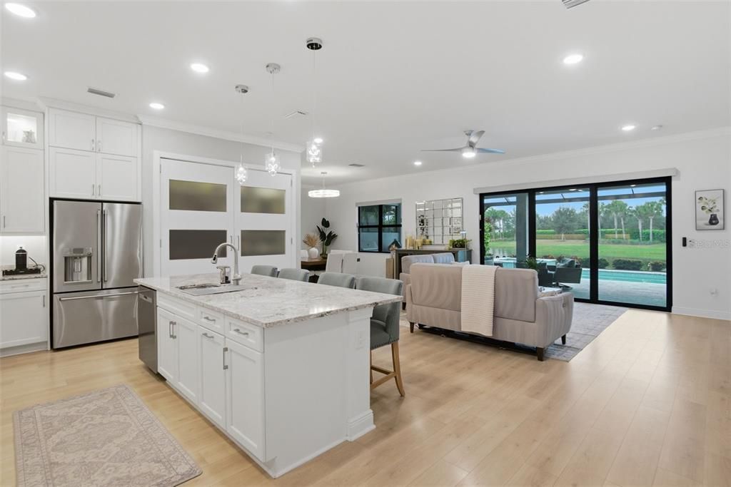 For Sale: $1,145,000 (4 beds, 4 baths, 3330 Square Feet)