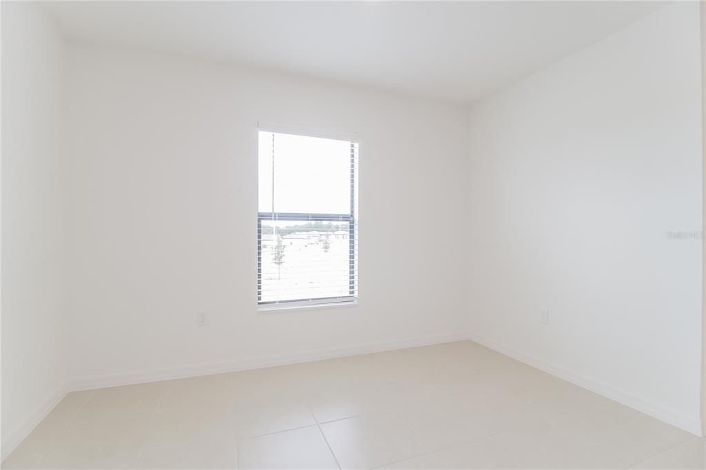 For Rent: $1,985 (3 beds, 2 baths, 1680 Square Feet)