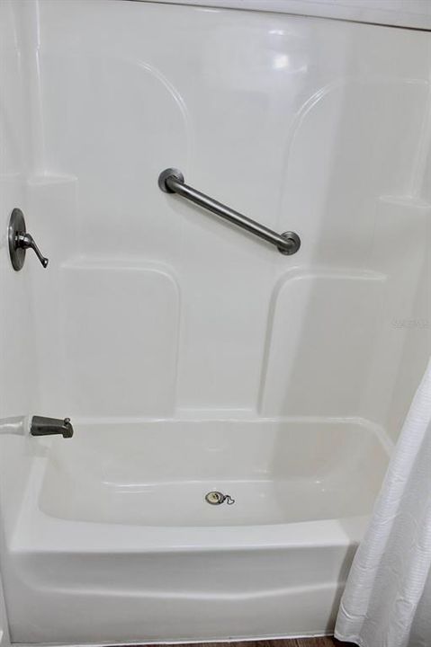 For Sale: $209,500 (3 beds, 2 baths, 1664 Square Feet)