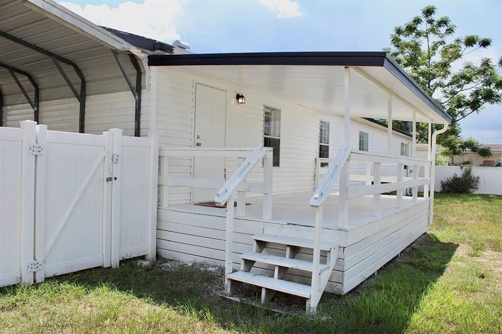 For Sale: $209,500 (3 beds, 2 baths, 1664 Square Feet)