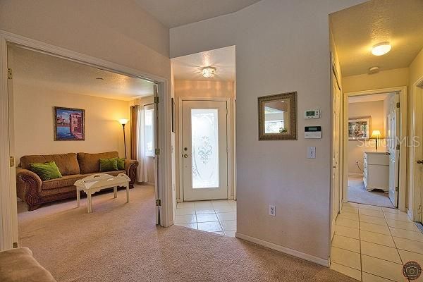 出租: $4,200 (2 贝兹, 2 浴室, 1350 平方英尺)