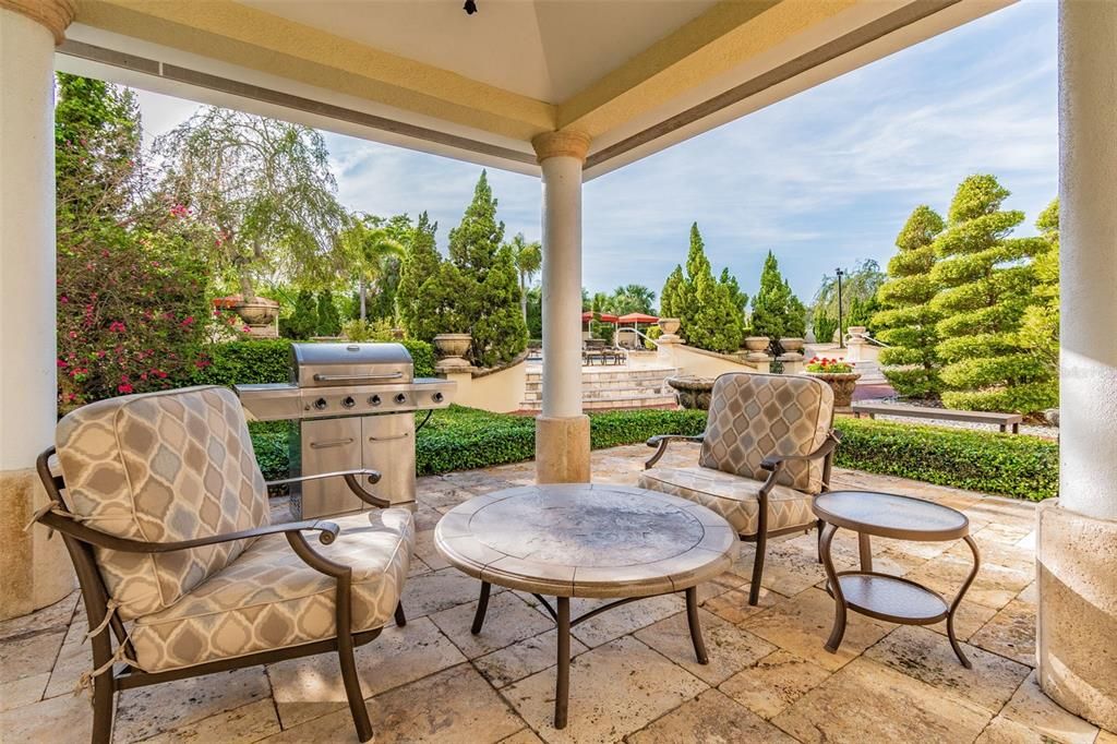 合同活跃: $2,750,000 (3 贝兹, 3 浴室, 3316 平方英尺)