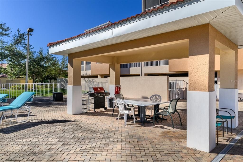 В аренду: $3,800 (2 спален, 2 ванн, 1393 Квадратных фут)