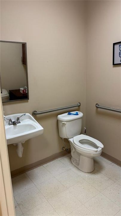 待售: $43,788 (0 贝兹, 0 浴室, 1510 平方英尺)