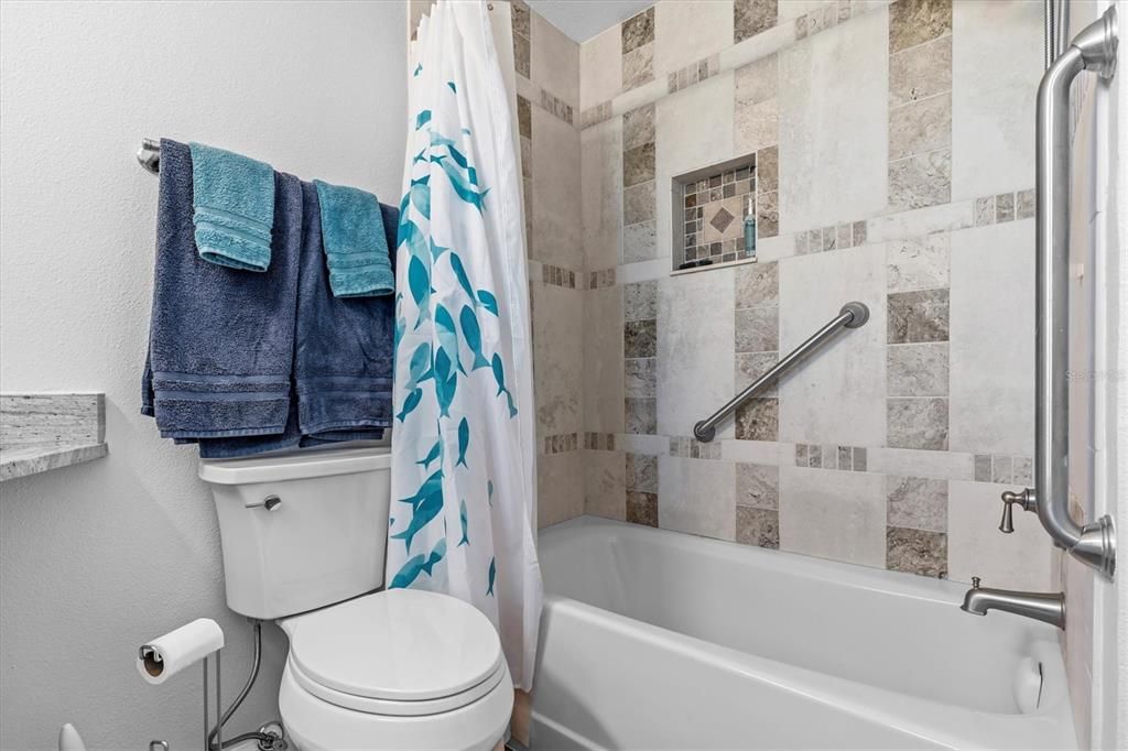 For Sale: $839,000 (4 beds, 3 baths, 1951 Square Feet)