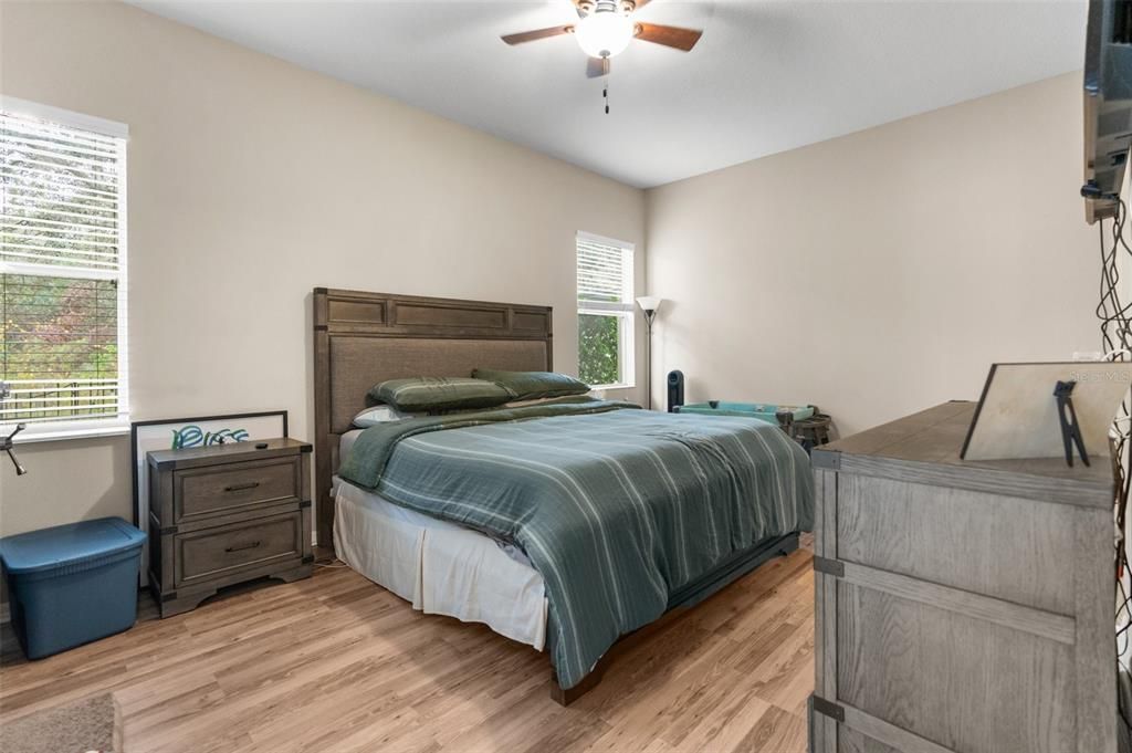 待售: $520,000 (4 贝兹, 3 浴室, 2226 平方英尺)