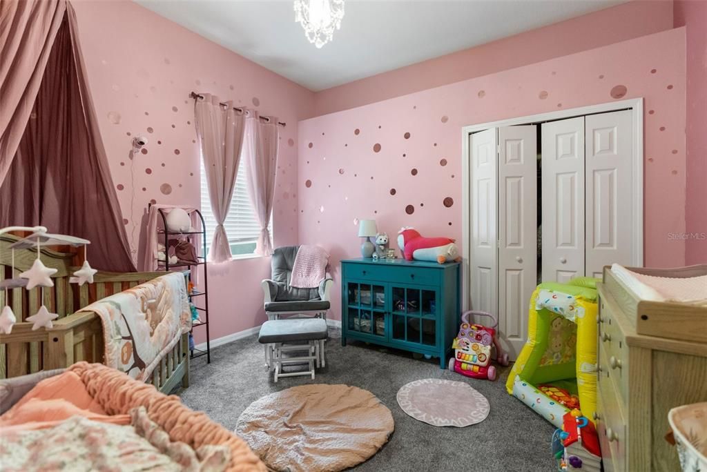 待售: $520,000 (4 贝兹, 3 浴室, 2226 平方英尺)