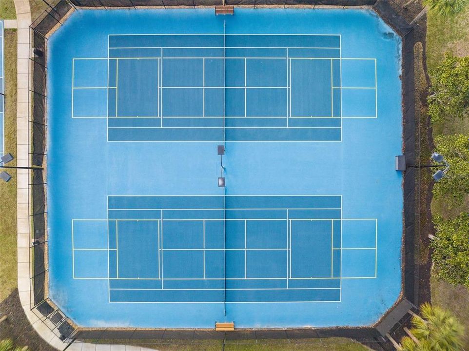 待售: $520,000 (4 贝兹, 3 浴室, 2226 平方英尺)