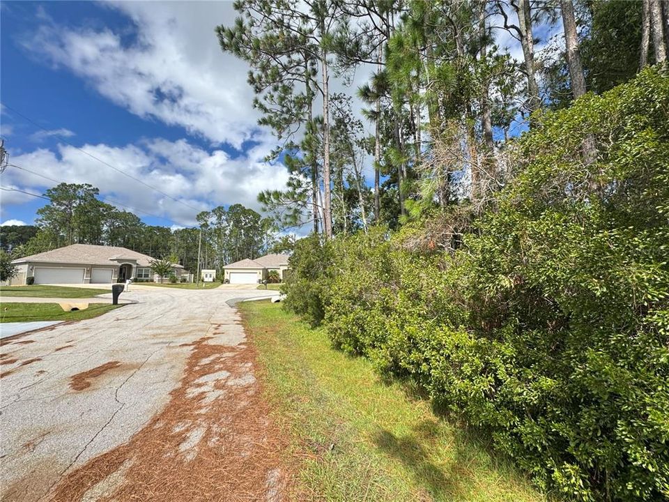 Под контрактом: $79,900 (0.23 acres)