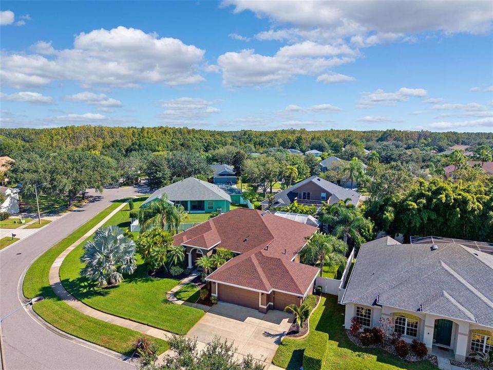 Active With Contract: $564,900 (3 beds, 3 baths, 2153 Square Feet)