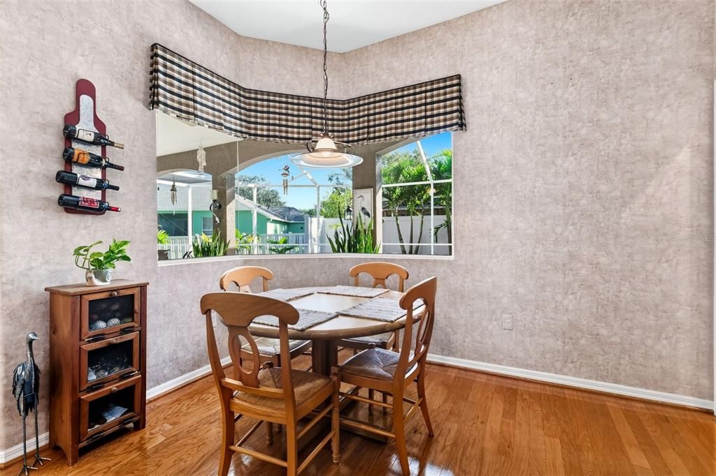 Active With Contract: $564,900 (3 beds, 3 baths, 2153 Square Feet)